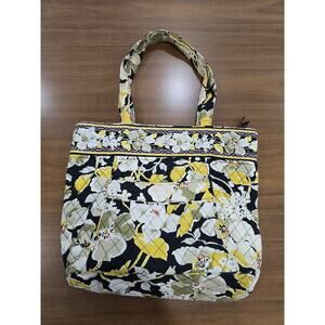 Vera Bradley Dogwood Holiday Tote Quilted Cotton Bag Retired Floral Pattern